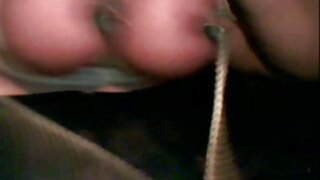 ميشيل) ذات الرأس الأحمر الساطع يمكنها أن تأخذ دونغ ضخم افلام سكس اجنبي مترجمه في كهفها الشرجي