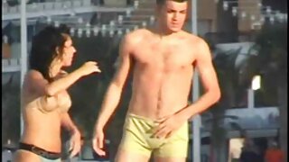 بعض الجنس ولعب بنات مفيدة فلم سكس اجنبى مترجم شره البشرة الداكنة يسبوس للوصول إلى النشوة الجنسية